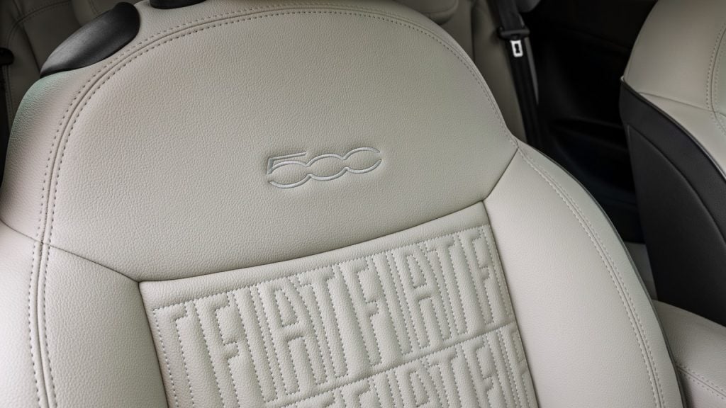 Fiat 500e Hatcback 24kWh  interior