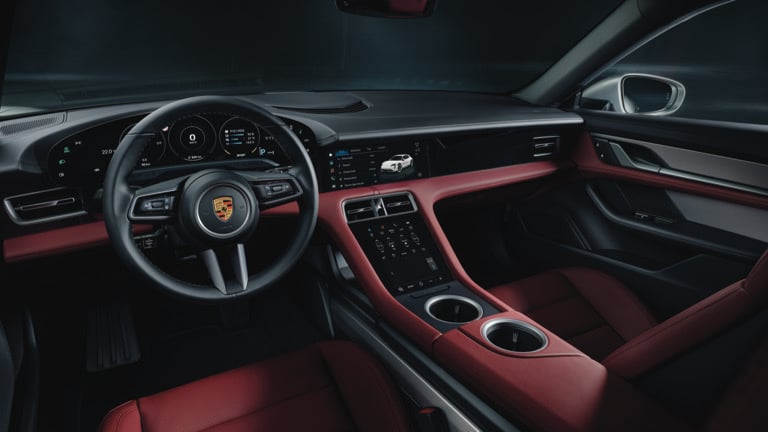 Porsche Taycan Plus Sport Turismo 