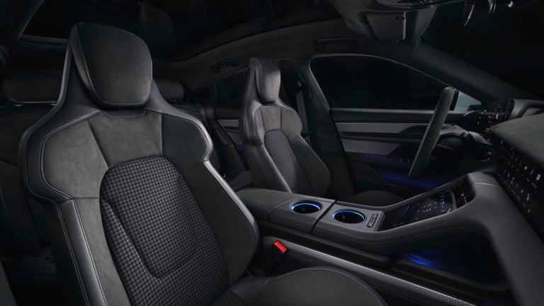 Porsche Taycan Turbo Cross Turismo interior