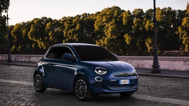 Fiat 500 Electric Hatchback 42 kWh