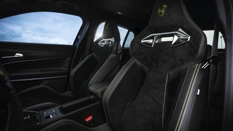 Abarth 600e Scorpionissima