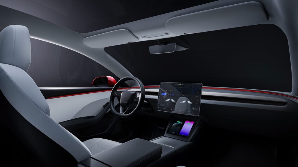Tesla Model 3 Long range RWD interior
