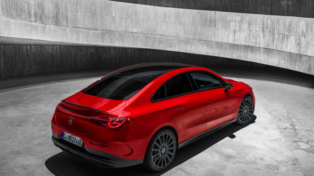 Mercedes-Benz CLA 350 4MATIC
