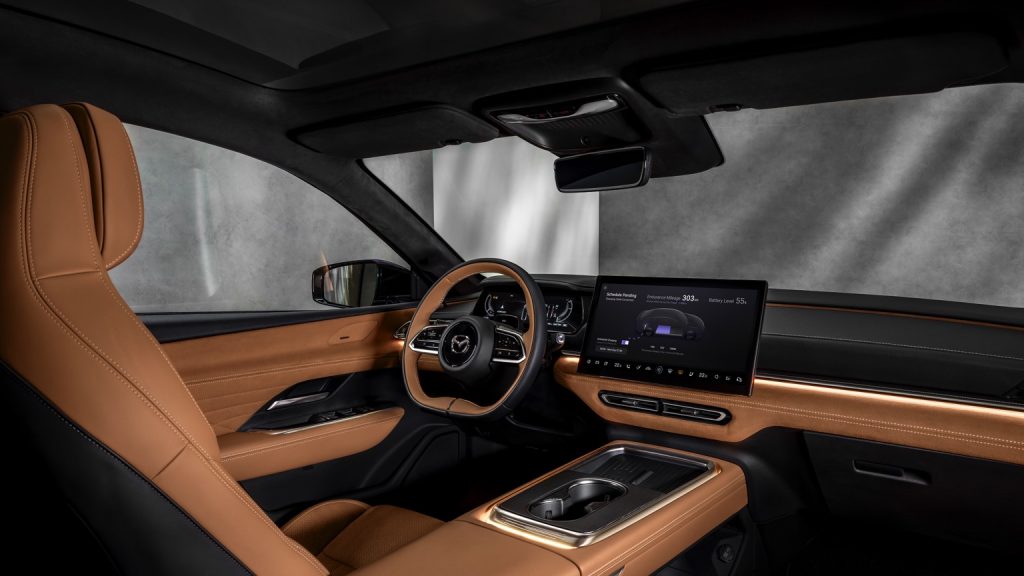 Mazda 6e Long Range 80 kWh interior